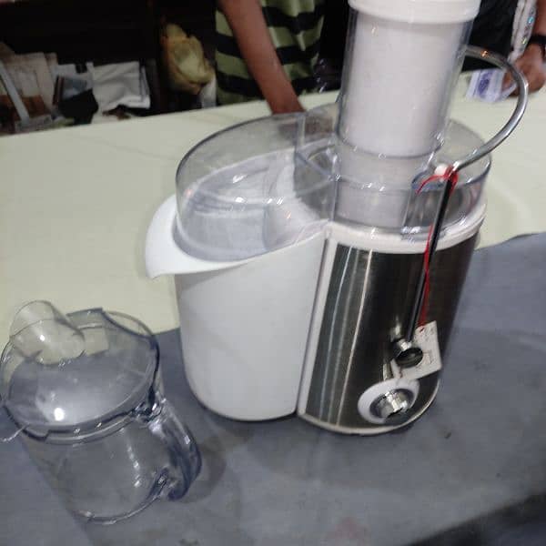 juice Extractor 4