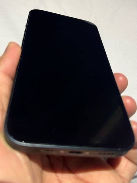 iphone 13 Lady Used Lush Like New 1