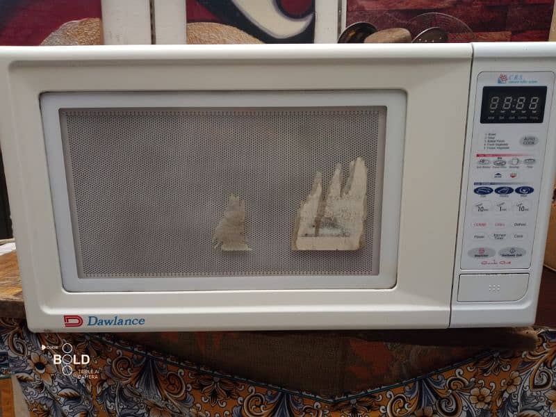 Dawlance microwave oven for urgent sale 8