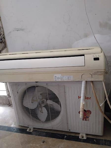 Haier 1 ton Ac 3