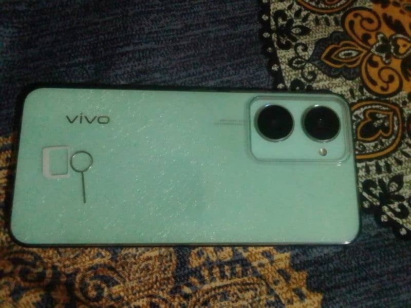 selling vivoy03 1