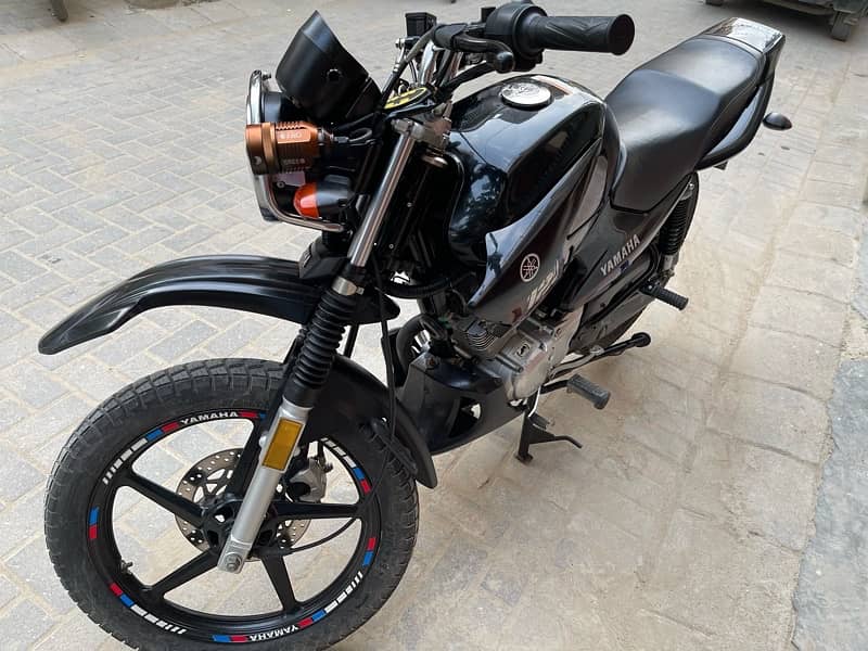 URGENT YBR 125G 2022 LOW MILES 4