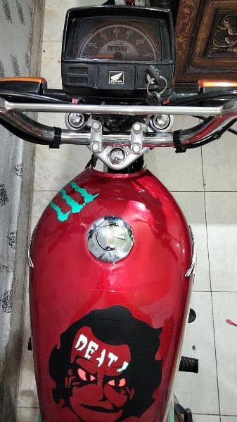 HONDA CD 70 2022 K October ki hai urgent sale 7