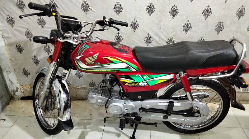 HONDA CD 70 2022 K October ki hai urgent sale 14