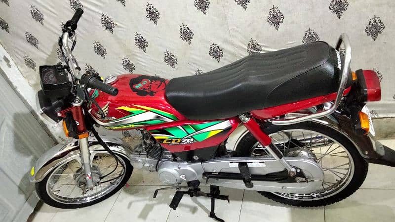 HONDA CD 70 2022 K October ki hai urgent sale 17