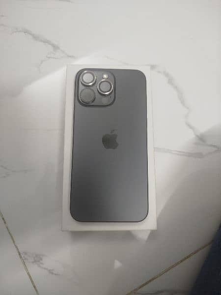 iPhone 15 pro max 256 gb 0