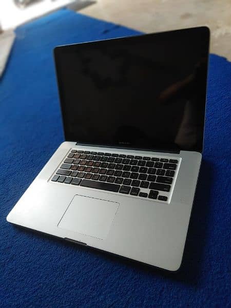 apple macbook pro 2012 core i7 3rd generation 0