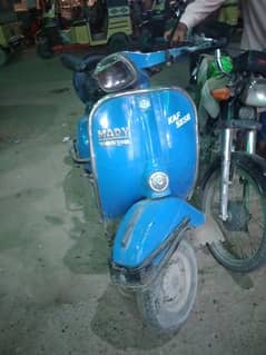 salling my vespa mint condion