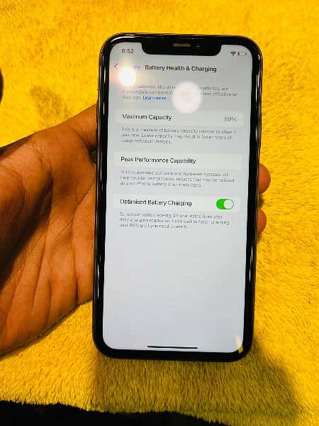 IPHONE 11 PTA APPROVED PHYSICAL+ESIM 12