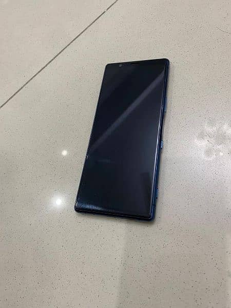 sony xperia 5 6/64 snapdragon 855 for sale read add plz 1