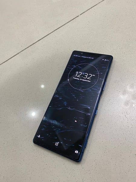 sony xperia 5 6/64 snapdragon 855 for sale read add plz 3