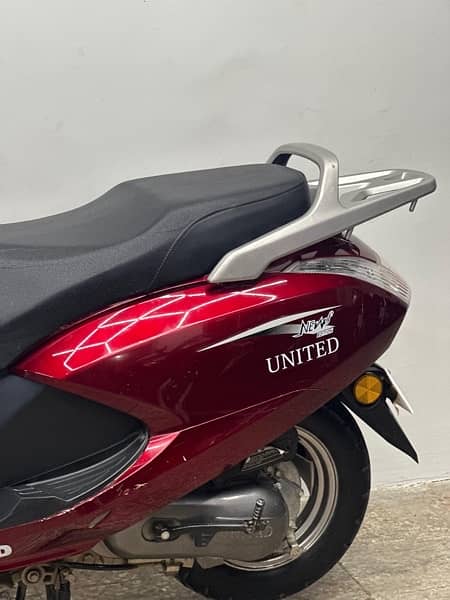 UNITED SCOOTY 100cc BRAND NEW CONDITION 7