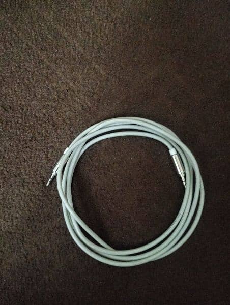 Aux Cable 1