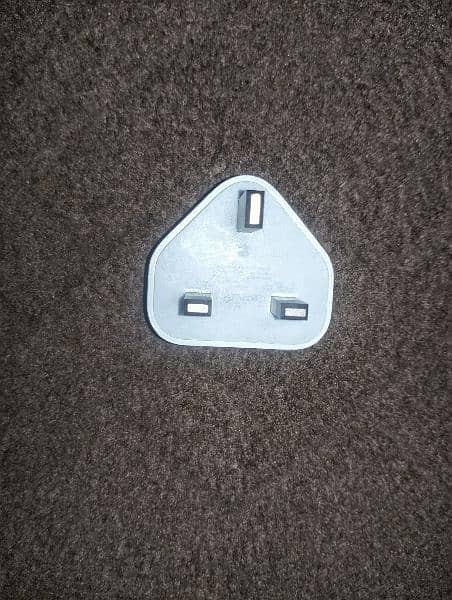 apple charger 1