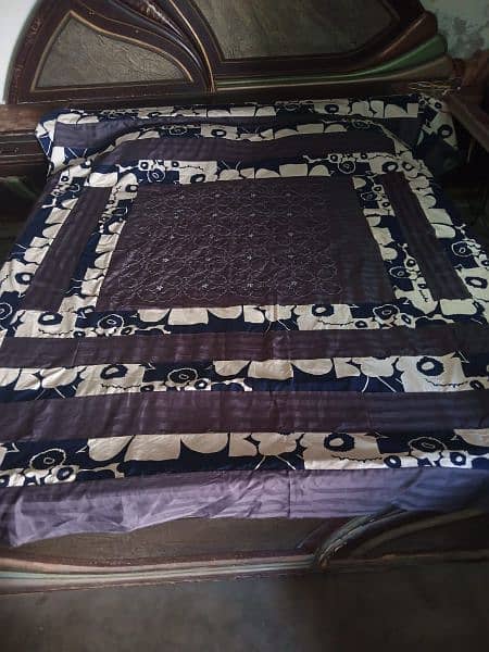 3 PCs imported double BedSheet  with pillow cover 3