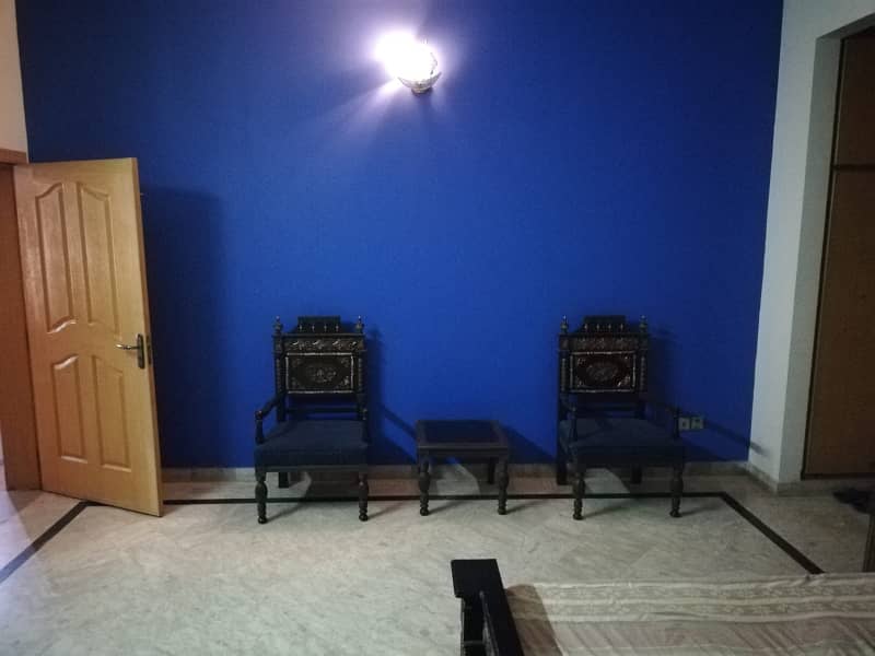 1 kanal fully furnished lower portion for rent in Pia housing society 9