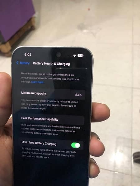 I phone 14 pro max factory unlock 128 gb only back change 5