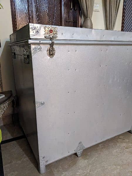 Metal Box/Trunk/petti/sandook/storage box 3