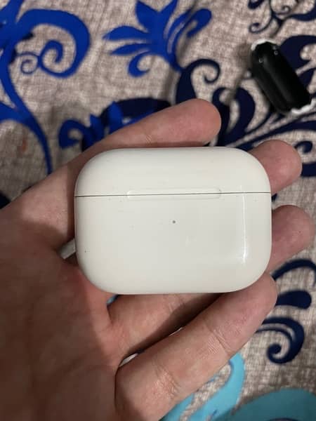 Airpods Pro 1st generation Original with box 1