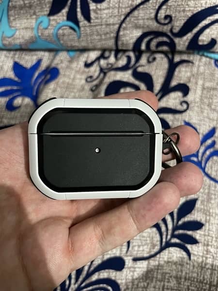 Airpods Pro 1st generation Original with box 3