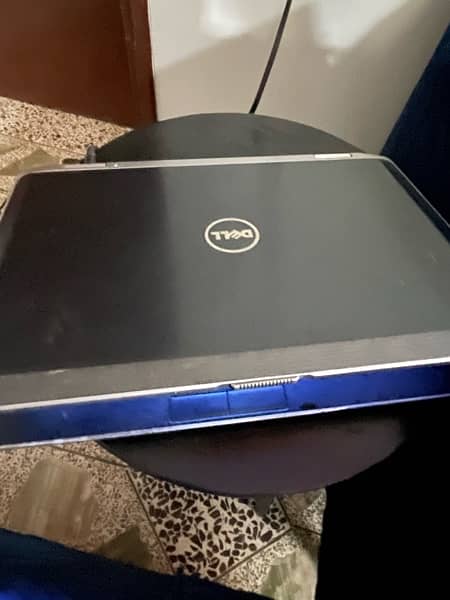 Dell laptop 0