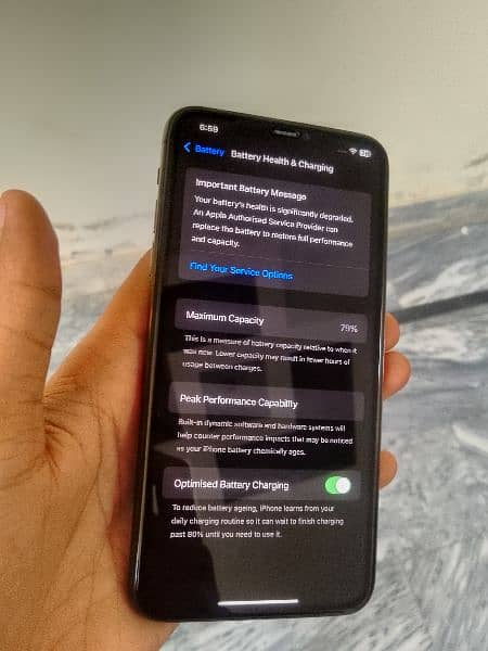 I phone 11 pro max  (Non PTA) 6