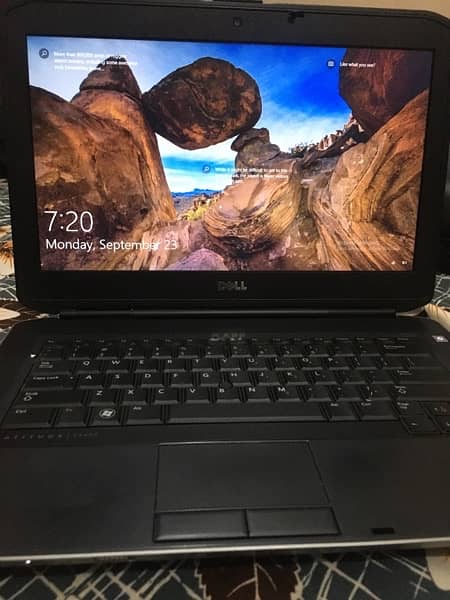 DELL LAPTOP IN EXCELLENT CONDITION 1