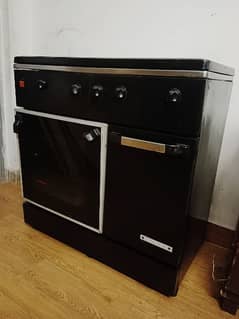 Gas Oven available for sale