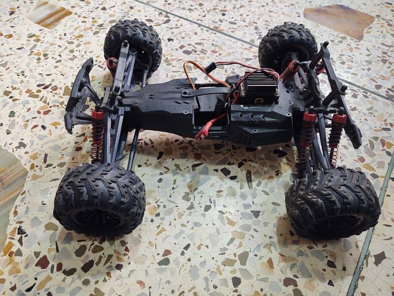 Xinlehong 9125 1/10 scale RC Car 2.4GHz 5