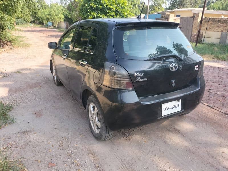 Toyota Vitz 2007 in very good condition 11