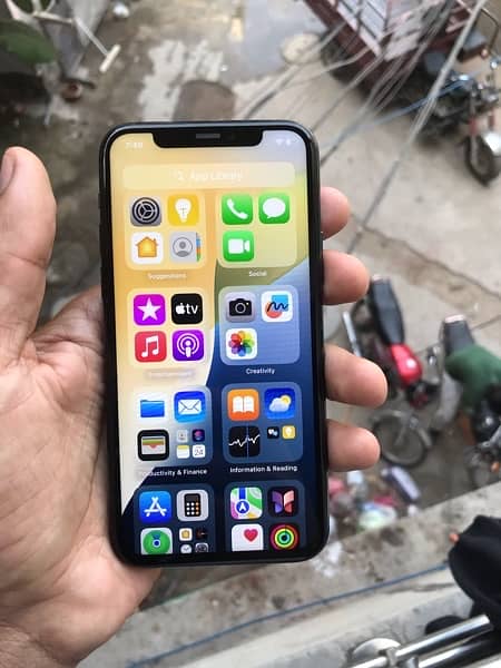 i phone 11 pro 64gb 10 by 10 non pta fu exchange possible 4