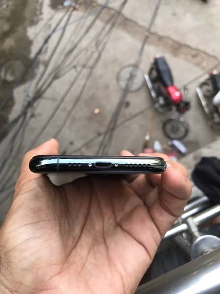 i phone 11 pro 64gb 10 by 10 non pta fu exchange possible 5