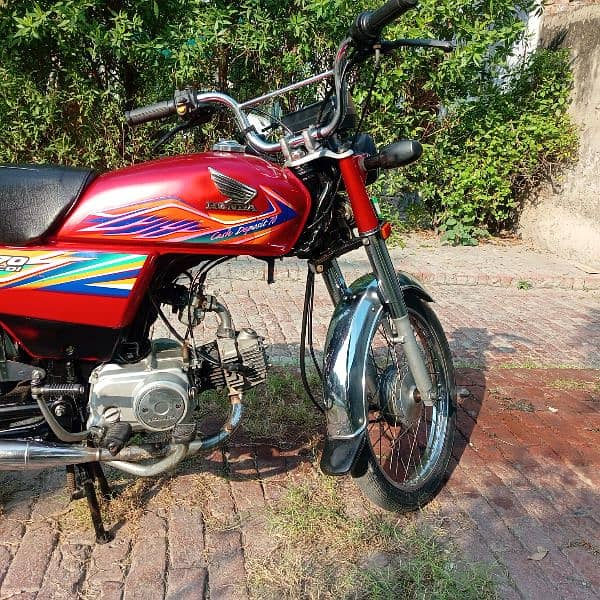 Honda CD 70 6