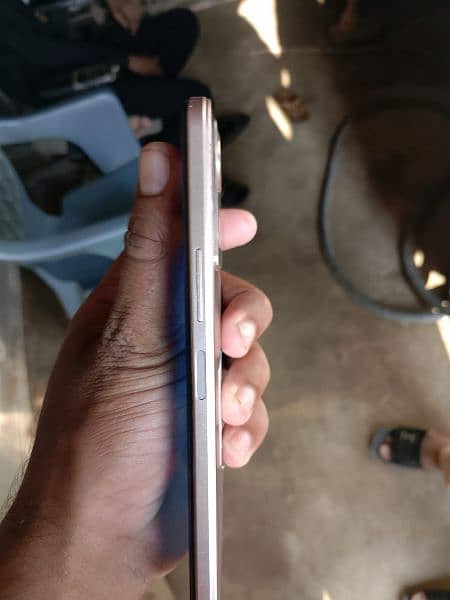 infinix NoTe 12    6/128 4