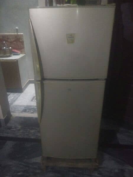 dawlance fridge 0