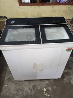 Canon semi automatic washing machine