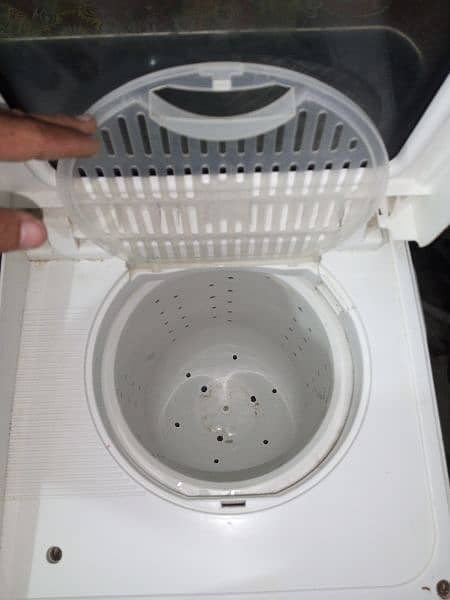 Canon semi automatic washing machine 2