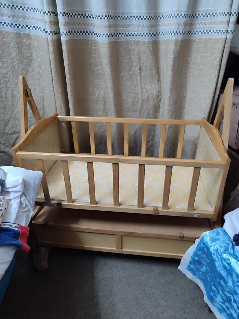 Baby cot 6