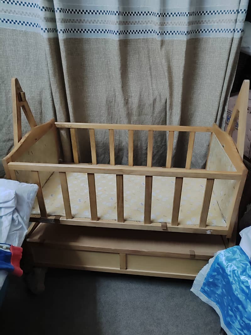 Baby cot 7