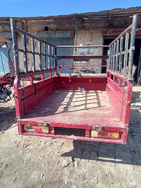 Loader Riksha lal din urgent Sale 4