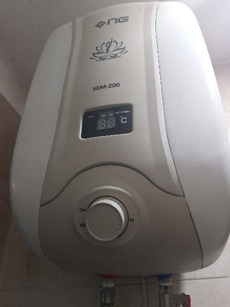 Electric geyser for sale 1