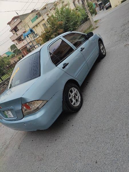 Mitsubishi Lancer 1.3 2004 outclass condition. 0