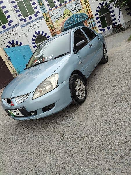 Mitsubishi Lancer 1.3 2004 outclass condition. 2