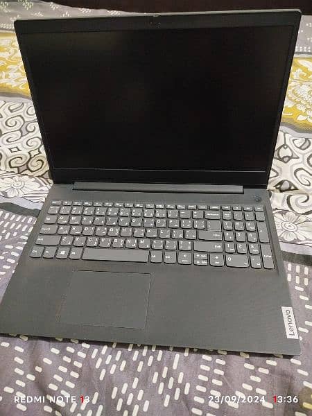 Lenovo IdeaPad 3  Laptop - AMD Ryzen 5, AMD Radeon Vega 8 Graphics 8