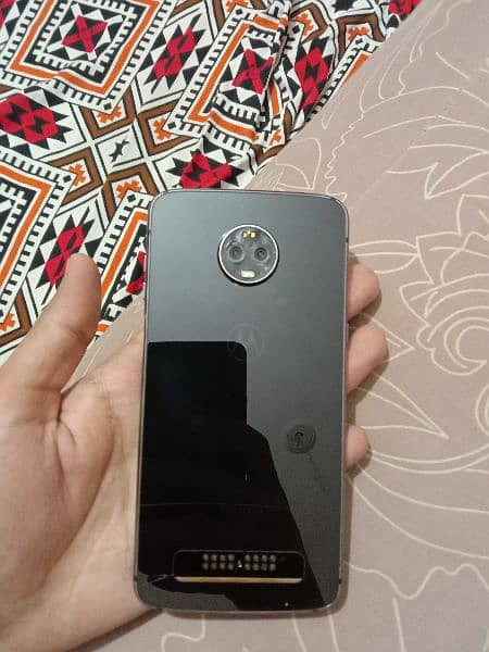 Moto z3 panel change hogaa bsss bakii all okk ha koi fault nahii 1