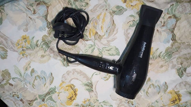 hair dryer 3