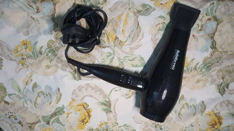 hair dryer 4