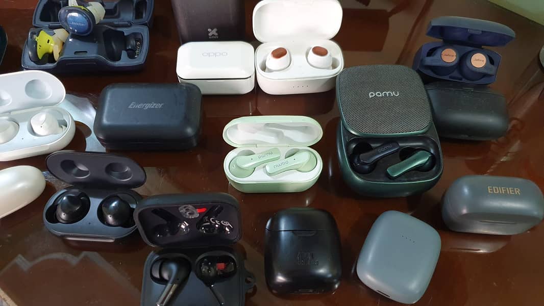 Earbuds sale Lot (Battery week) 5