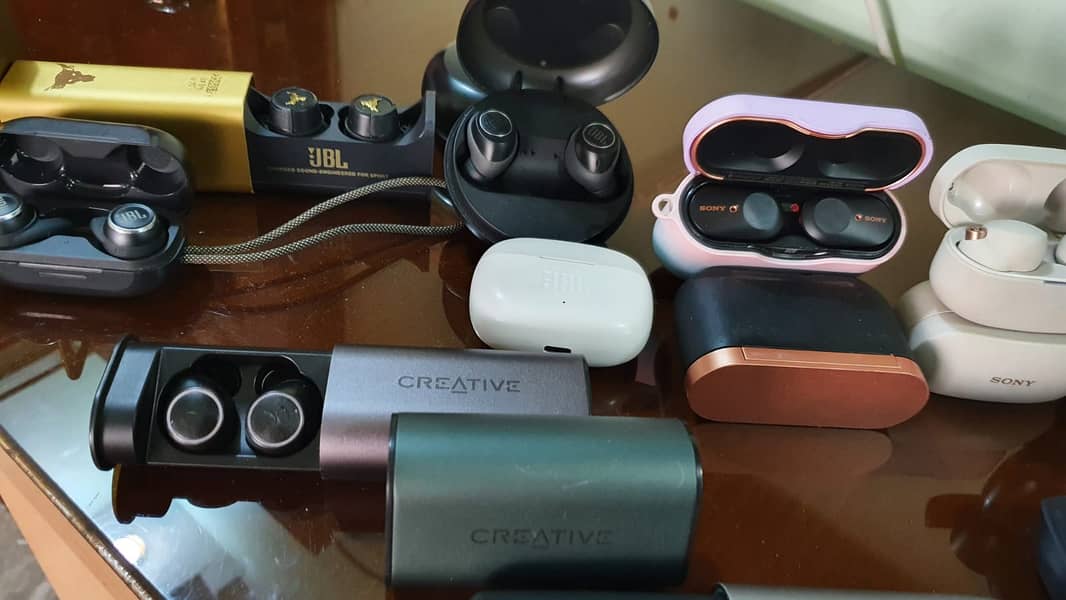 Earbuds sale Lot (Battery week) 6