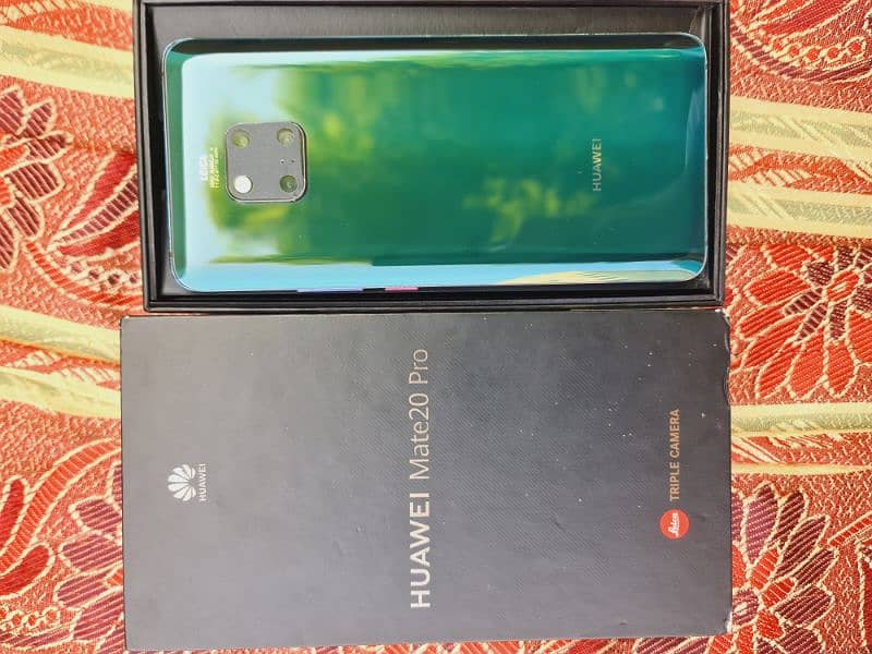 Huawei mate 20 Pro 6/128 Duble sim Official PTA with box, Pubg kinger 1